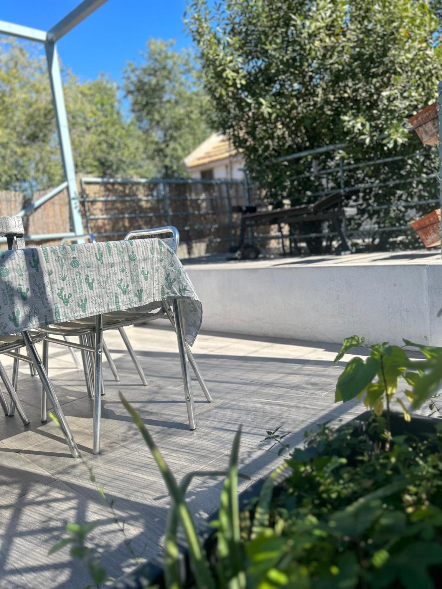 Willa Casa Rustica En Madrid Recien Reformada Zewnętrze zdjęcie
